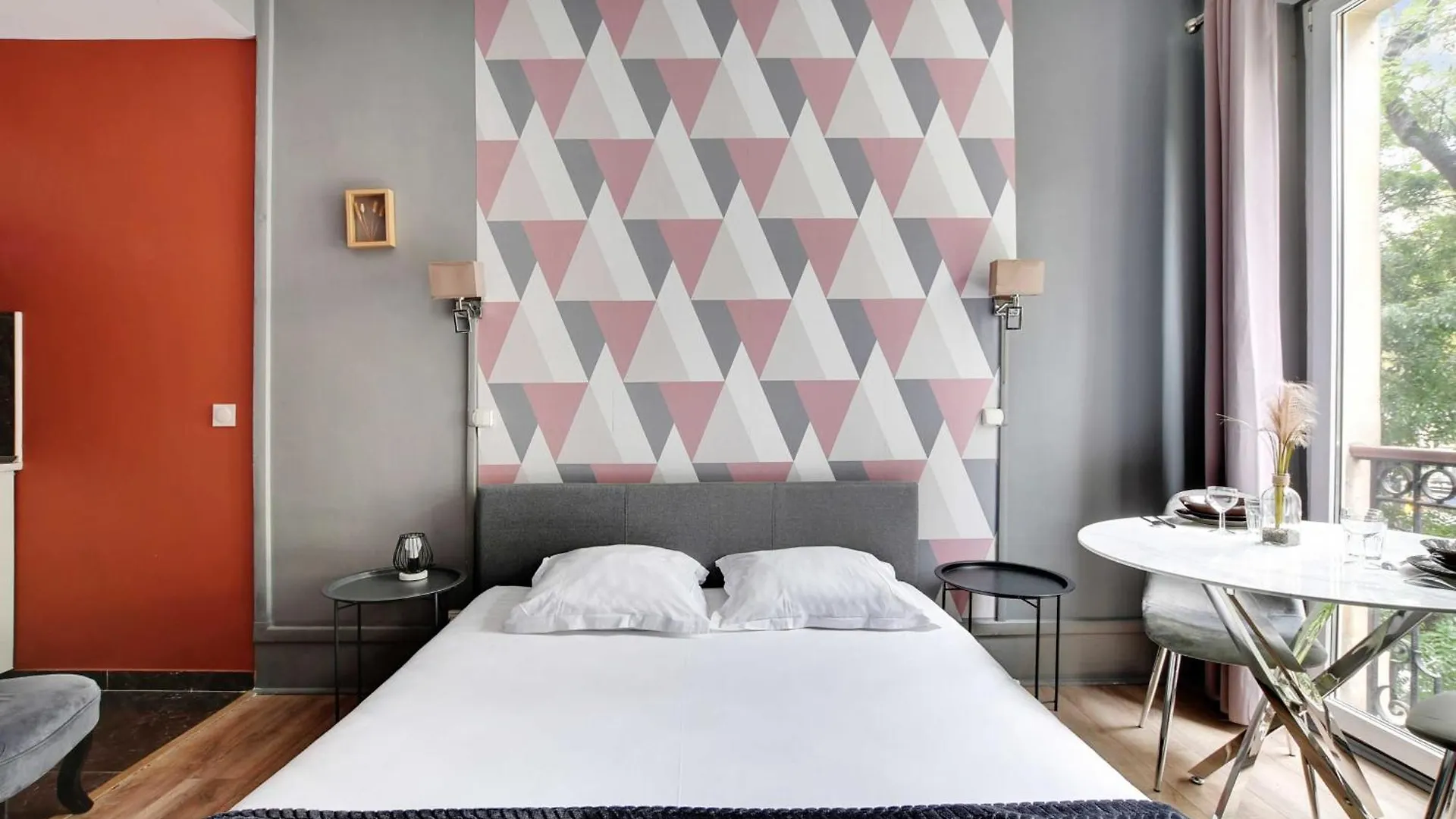 Residence Republique - Magenta Paris 0*,  France