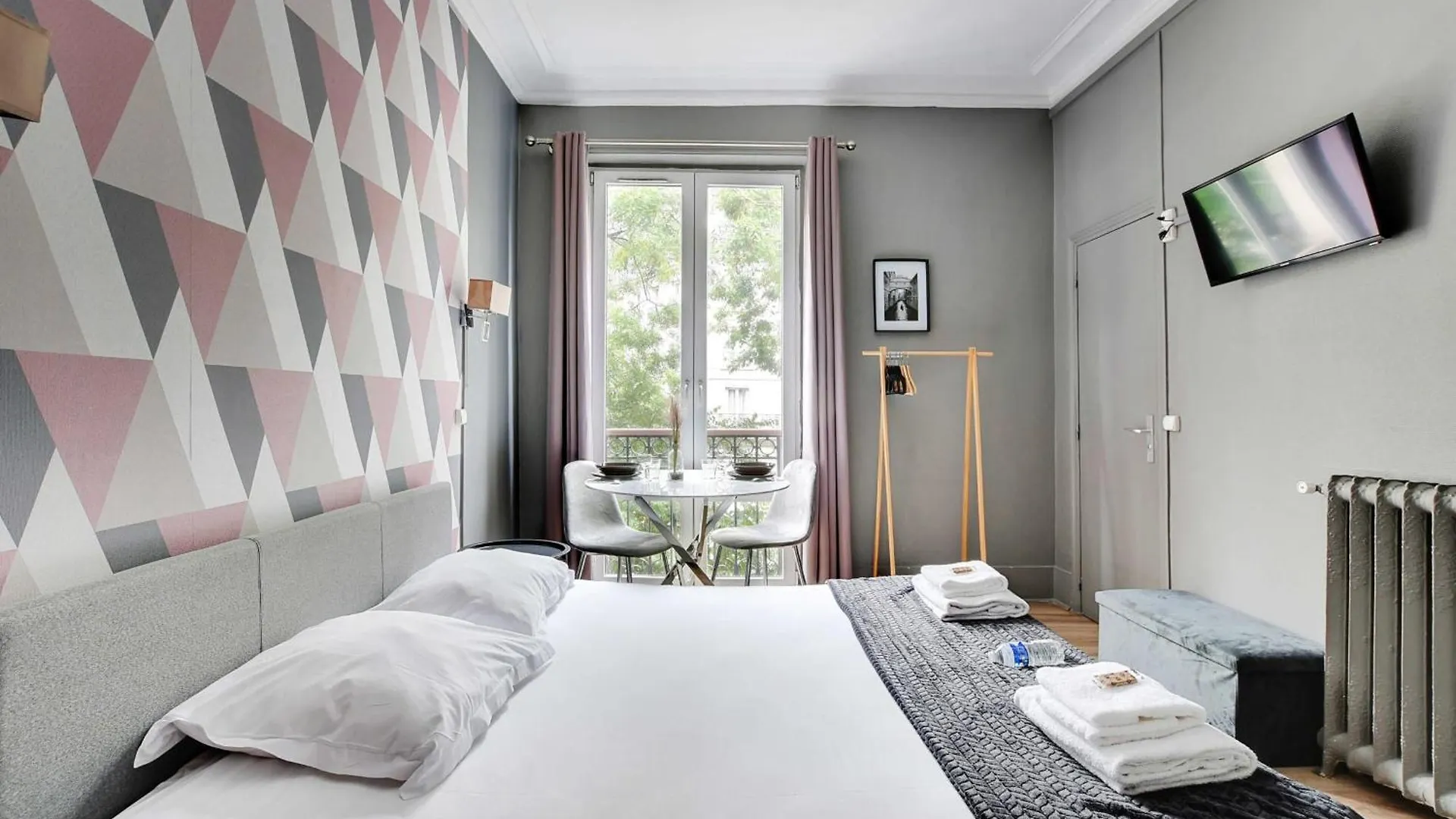 Residence Republique - Magenta Paris