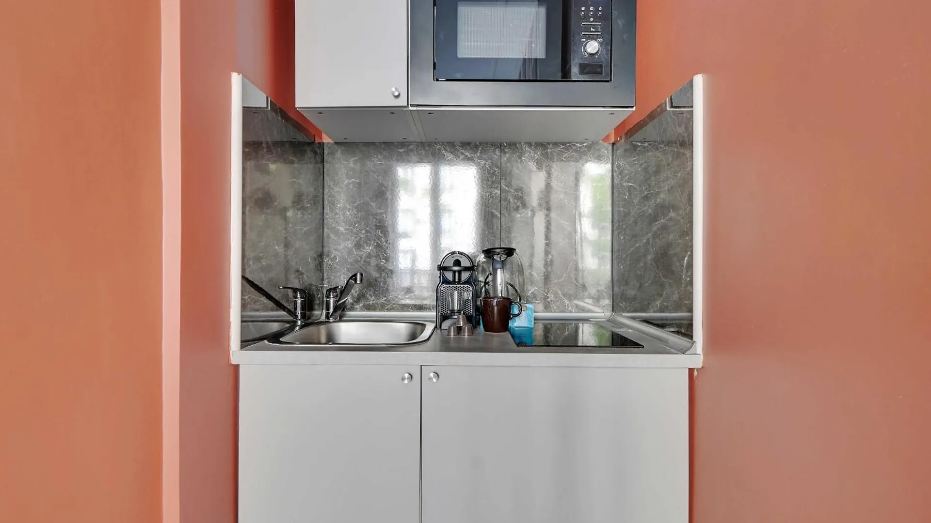 Residence Republique - Magenta Paris Apartment